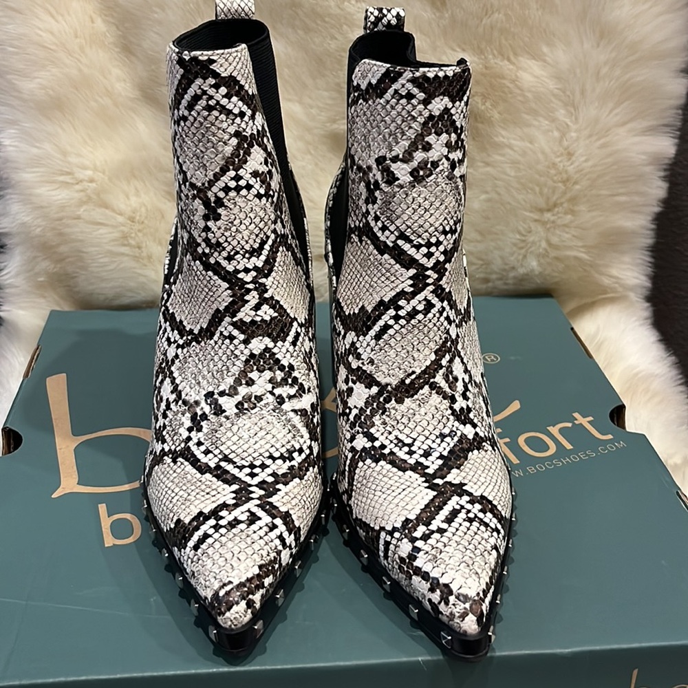 New Charles David Snake Boot - image 3